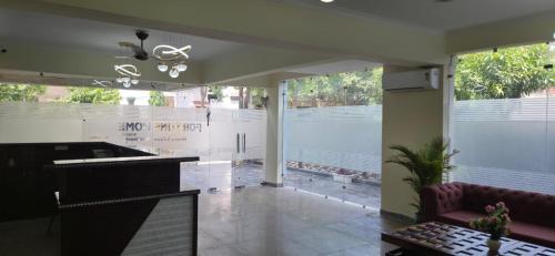 Fotografie z fotogalerie ubytování Divine India Service Apartment, Noida Sector 72 v destinaci Noida