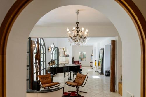 Χώρος καθιστικού στο Villa Clara luxery house on Pont Royal Golf