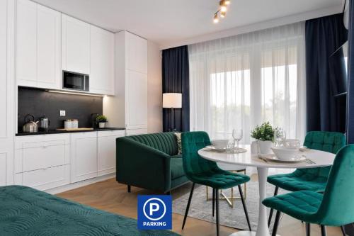 Metropolis Old Town Apartments