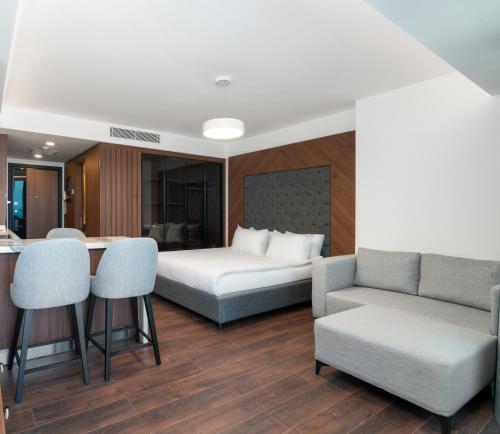 Gallery image of Grand Sapphire Residences By Northernland in İskele