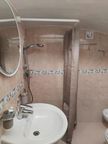 Ένα μπάνιο στο Zia Rita Apartment