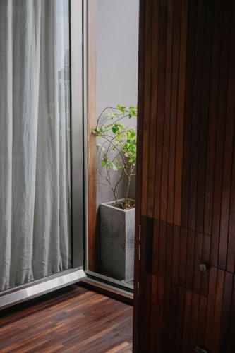 ハノイにあるConcon houseのギャラリーの写真