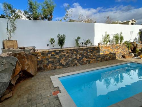 Bazen v nastanitvi oz. blizu nastanitve Villa Real -Private Home
