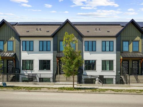 Το κτήριο όπου στεγάζεται  το διαμέρισμα