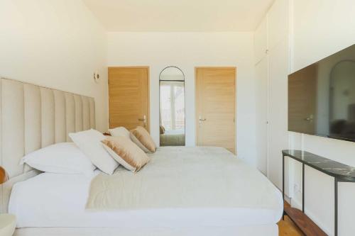 Modern flat -1BR-4P- Paris 17e