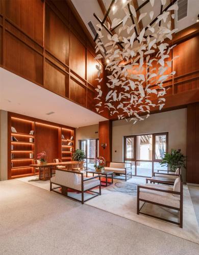 Posezení v ubytování Oakwood Suites Chongli