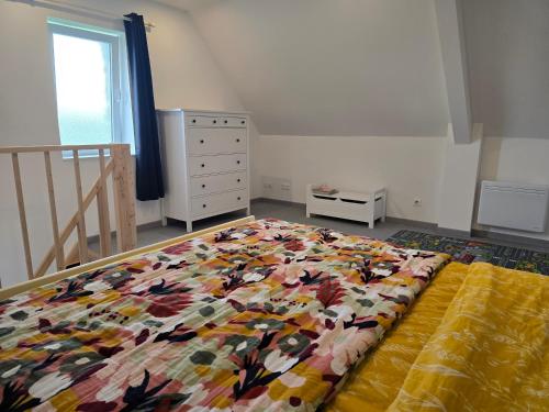 Ένα ή περισσότερα κρεβάτια σε δωμάτιο στο House for 4 people