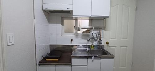 Dapur atau dapur kecil di Ansan#Sangnoksu Station#Handaeap Station#Free Wifi#Netflix