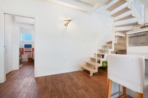 Kuchyň nebo kuchyňský kout v ubytování Appartamento Castello a Raffa