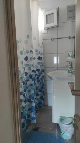 Nautica vanilla Deluxe Maisonette 3