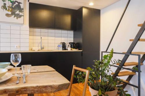 Charming Duplex - 2BD-5P - Nation