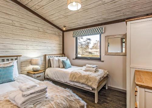 Gambar di galeri bagi The Sherwood Hideaway Lodges di Bothamsall