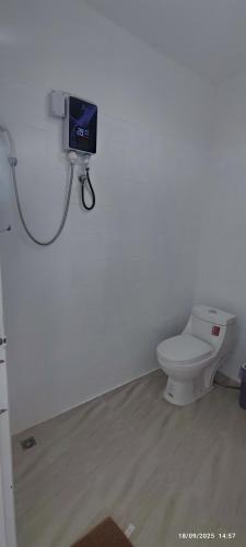 Chaweng Town Hotelにあるバスルーム