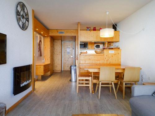 Appartement lumineux 2 pièces, 6 pers., vue vallée, casier à ski, aux Arcs 1800 - FR-1-411-92