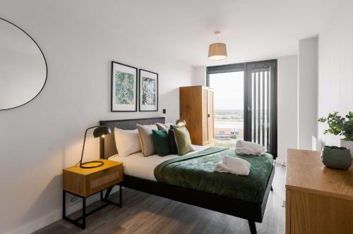 Chic 2 Bed Flat in Central Birmingham photo 12