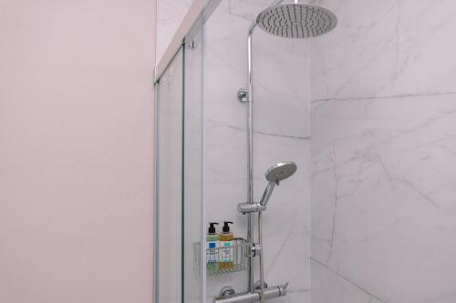 Koupelna v ubytování Elegante coqueto y con piscina by CABANA Rentals