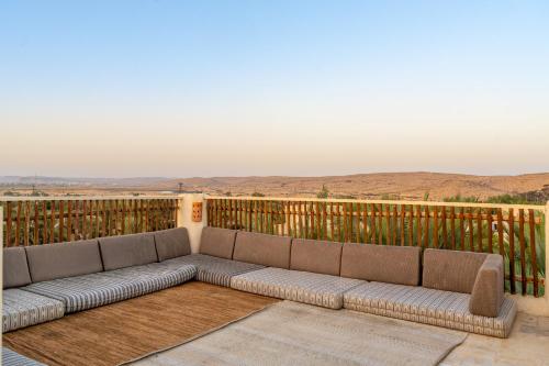 Un balcón o terraza en Kedma by Isrotel Collection
