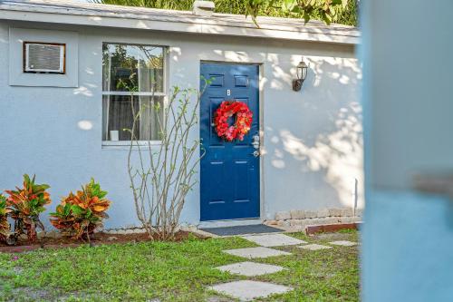 Zahrada ubytování Salthaus West Palm Beach - saltwater pool & spa coming December 2025!