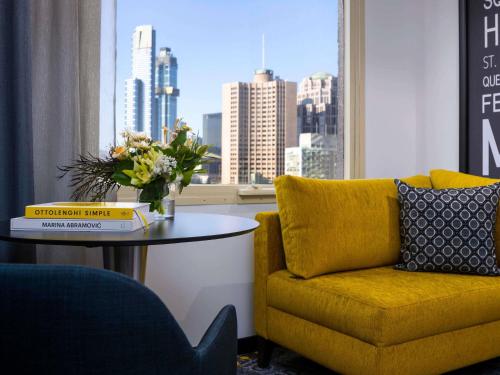 Et opholdsområde på Pullman Melbourne City Centre