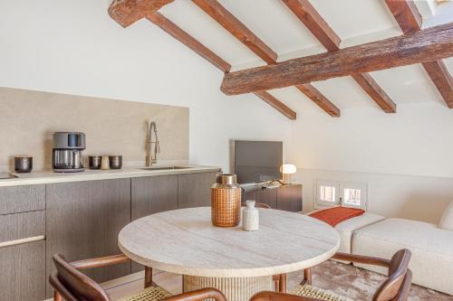 Fotografie z fotogalerie ubytování Respiro di Ghirlandina - Rua Frati 34 - Boutique Apartments v destinaci Modena