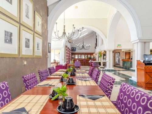 Ruang duduk di Mercure Johannesburg Randburg