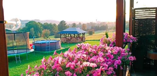 POD STARĄ PODKOWĄ komfortowy domek z kominkiem