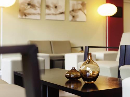Zona de estar de ibis Hotel Brussels Centre Gare du Midi