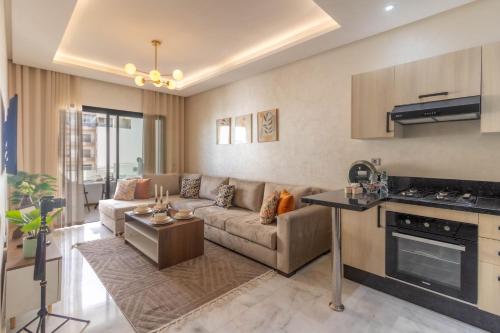 Η κουζίνα ή μικρή κουζίνα στο Cozy studio with great pool views