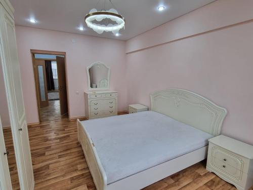 Gallery image of Квартира 3 ком 70 кв in Almaty