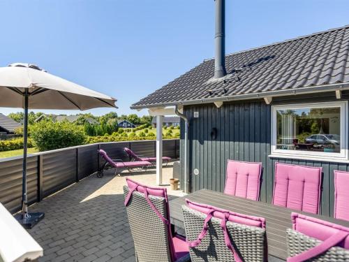 Αίθριο ή υπαίθριος χώρος στο Holiday Home Rosamunde - 700m from the sea by Interhome
