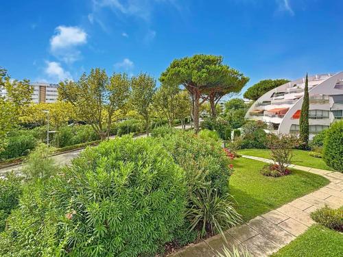Apartment du Parc II-11 by Interhome