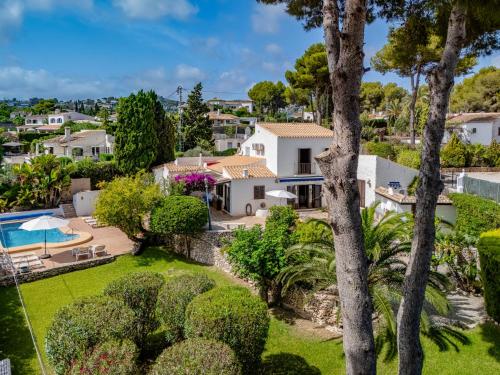 Holiday Home Flor de la Neu by Interhome