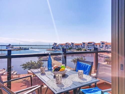 Apartment Palmyra-10 by Interhome