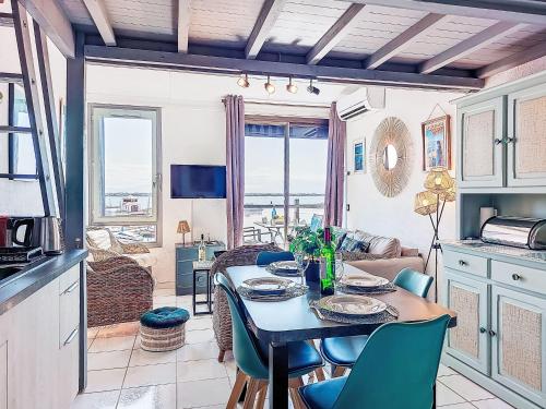 Apartment Palmyra-10 by Interhome
