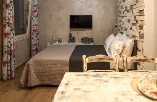 Gallery image of The Sea Rock House in Agii Saranta