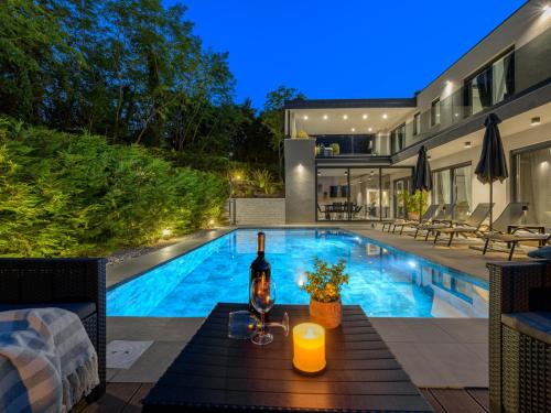 La pileta dentro o cerca de Villa Ollea by Interhome