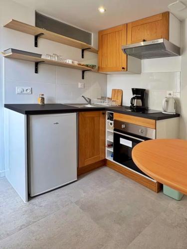Charming 1 bedroom apartment- City center of Paris