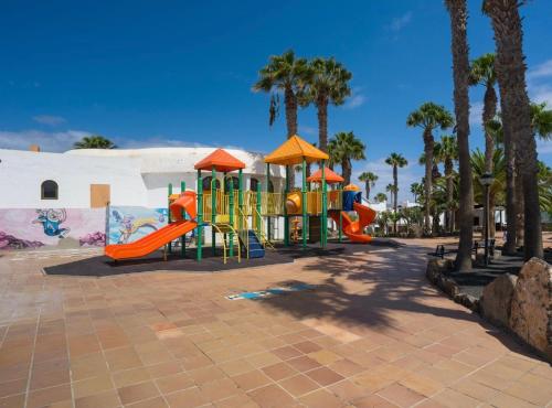 Sunny & Vibrant Corralejo Home