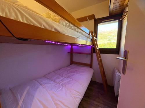 Appartement 4 pers, cabine, vue pistes, sud-ouest - FR-1-452-401