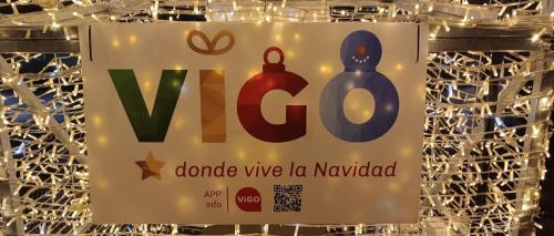 a sign that says vcccano wine in navaho at Rincón del Mar Terrazas y vistas a la Ría de Vigo in Moaña
