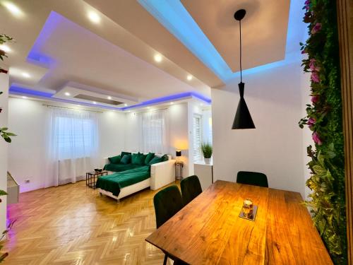 Χώρος καθιστικού στο Apartmani LUX 68