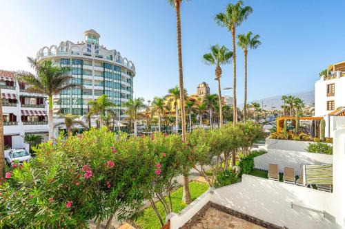 As de Casas - Golden Mile - Las Americas