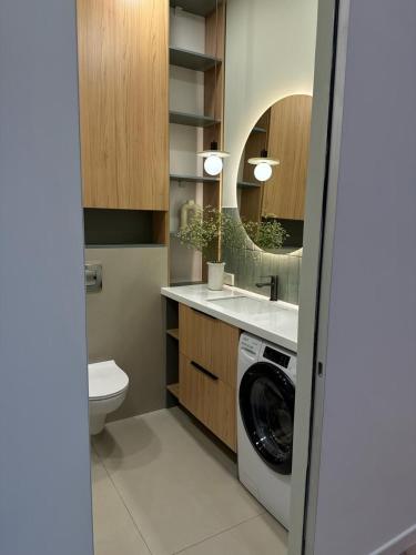 Ένα μπάνιο στο Comfort & StyLe & BEST APARTMENT