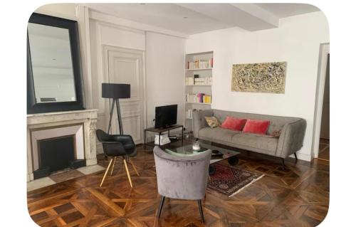 Grand appartement de charme idéalement situé