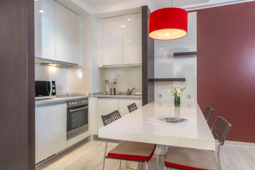 Dapur atau dapur kecil di NH Collection Budapest City Center