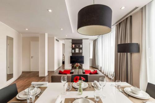 Ruang duduk di NH Collection Budapest City Center