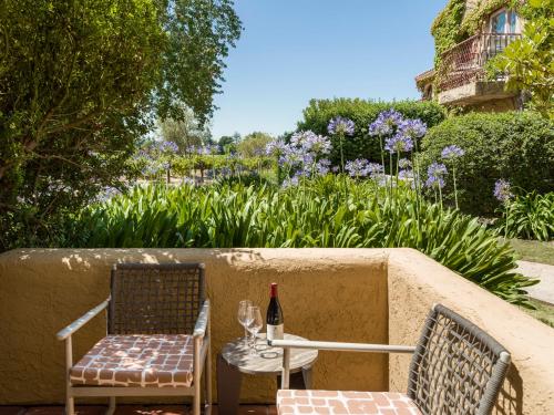 Κήπος έξω από το Vinarosa Resort & Spa