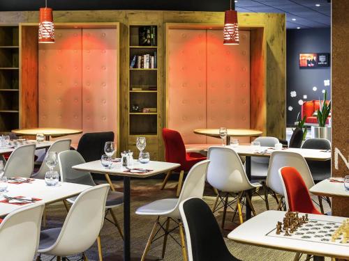 Ruang duduk di ibis Leeds Centre Marlborough Street