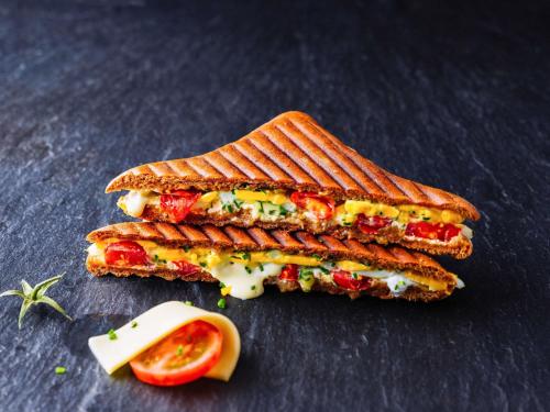 Makanan di atau berdekatan hotel