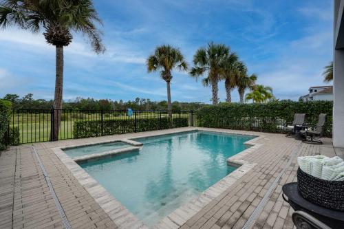 Luxury 6BR Villa w Pool & Cinema 4mi to Disney photo 18